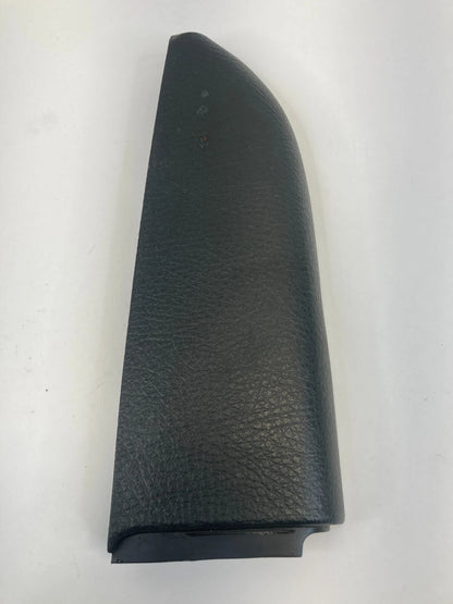 10 11 12 13 KIA SOUL REAR RIGHT SIDE DOOR PANEL ARMREST ARM REST 83720-2K000 OEM