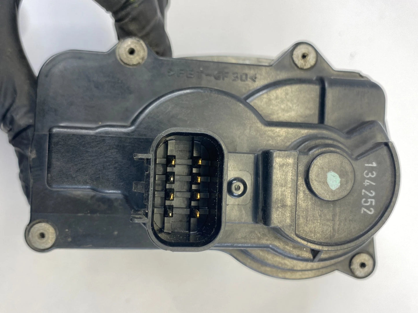 02-06 CHEVY TAHOE SUBURBAN 5.3L FUEL INJECTION THROTTLE BODY VALVE ACTUATOR OEM
