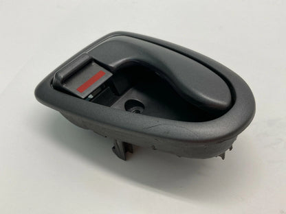 00 01 02 03 HYUNDAI ACCENT REAR RIGHT SIDE INTERIOR DOOR HANDLE 82620-25000 OEM