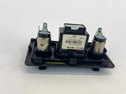 2010-2013 KIA FORTE CONSOLE POWER AUX USB IPOD MEDIA PORT ASSY 84620-1M090 OEM