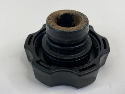 06-11 BUICK LUCERNE ENGINE RADIATOR CAP COOLANT RESERVOIR COVER 15 PSI 15042975