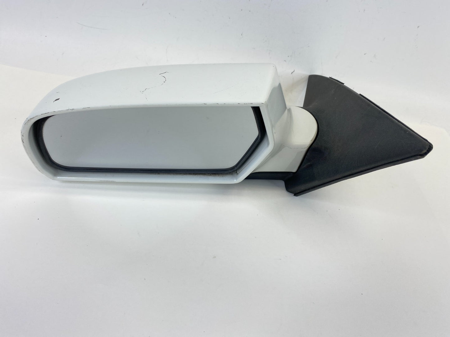 2001-2006 Kia Optima Left Driver Side View Power Door Mirror E4012318 OEM