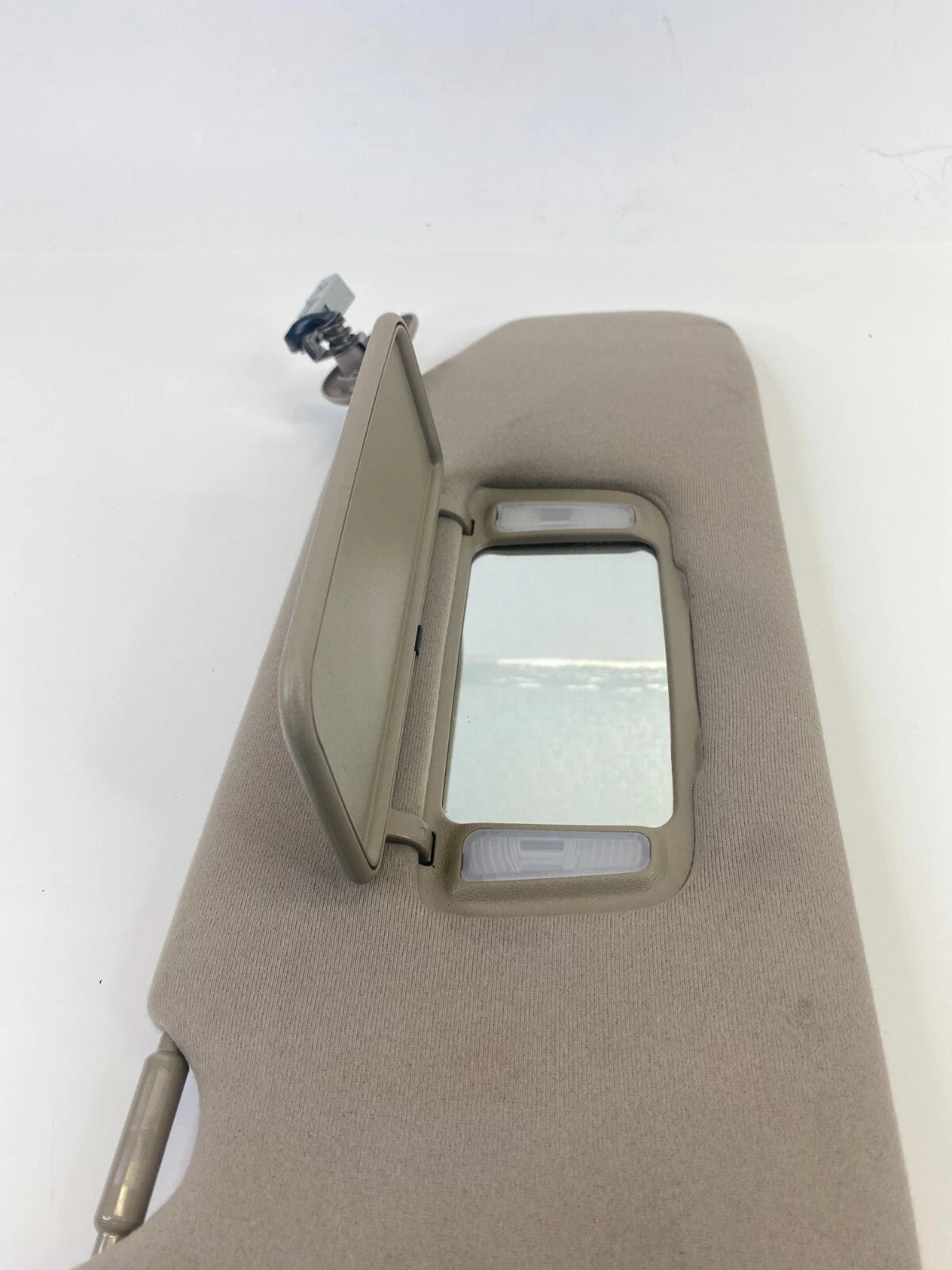 1998-2002 HONDA ACCORD PASSENGER RIGHT SUNVISOR SUN VISOR SHADE W/ ILLUMINATION