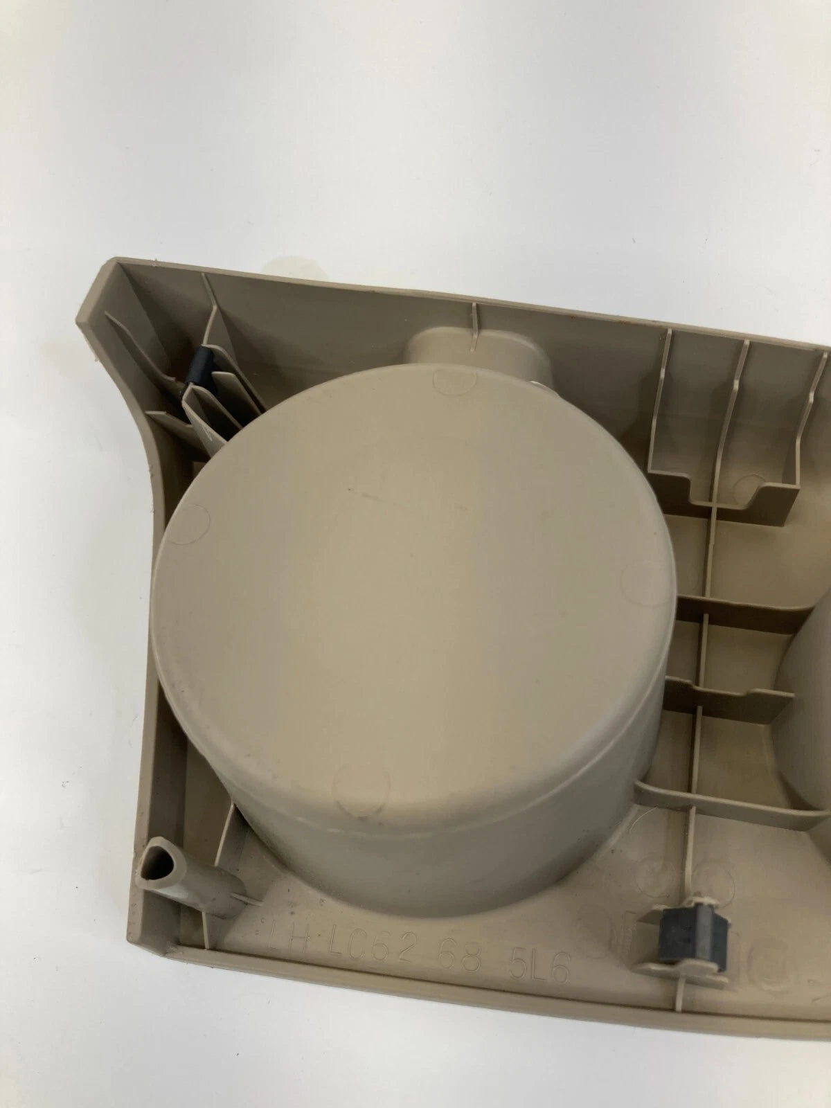 2000-2006 MAZDA MPV REAR LEFT SIDE CUP HOLDER COIN TRAY LC62685L6 OEM