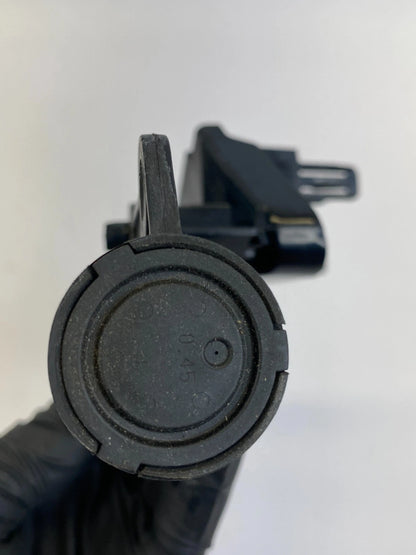 2004-2009 TOYOTA PRIUS GLOVE BOX DOOR DAMPER STOPPER PLATE OEM 55512-47020