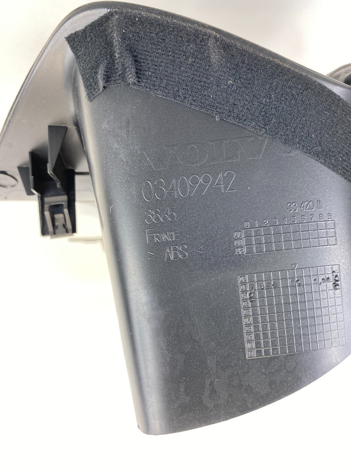 2004-2011 Volvo S40 Speedometer Instrument Cluster Cover Trim Bezel 03409942 OEM