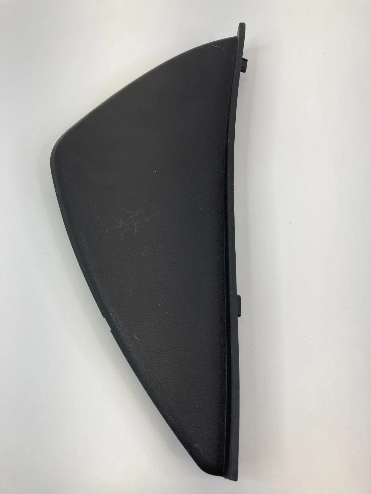2011-2014 HYUNDAI SONATA DASH RIGHT SIDE END CAP COVER PANEL TRIM 84767-3S010