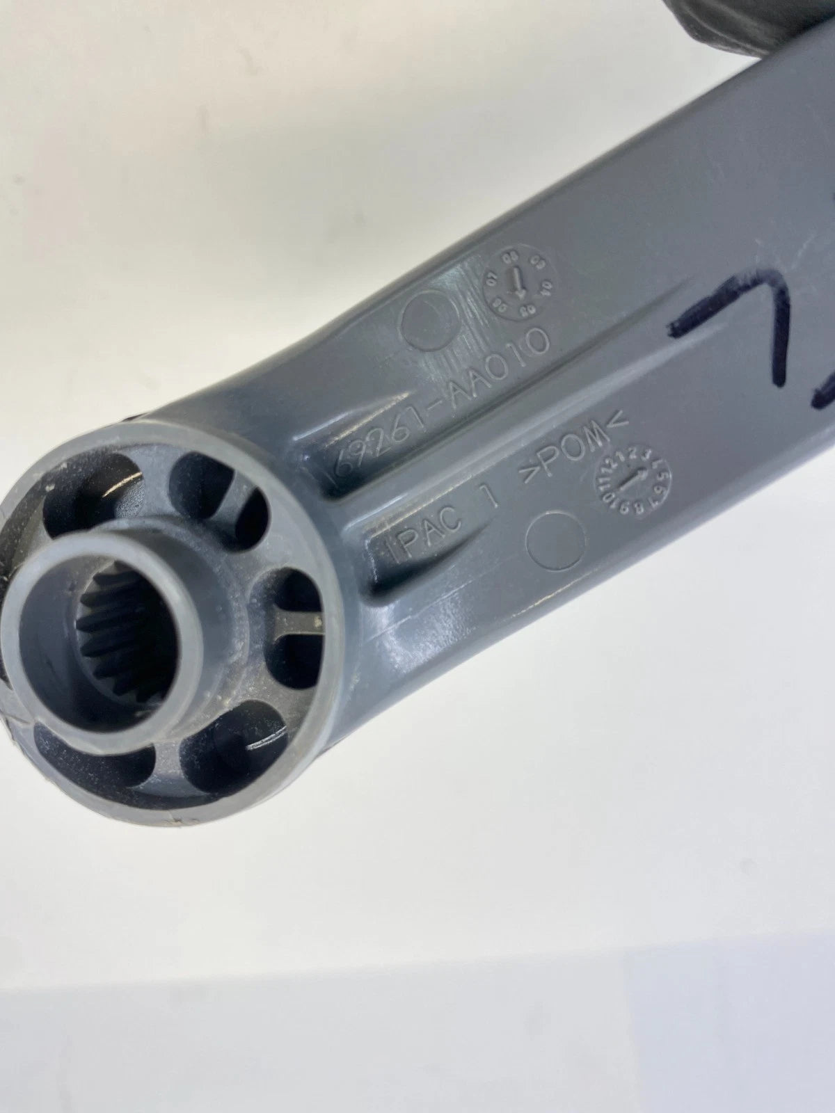 05-14 TOYOTA TACOMA FRONT LEFT INTERIOR DOOR WINDOW REGULATOR CRANK HANDLE OEM