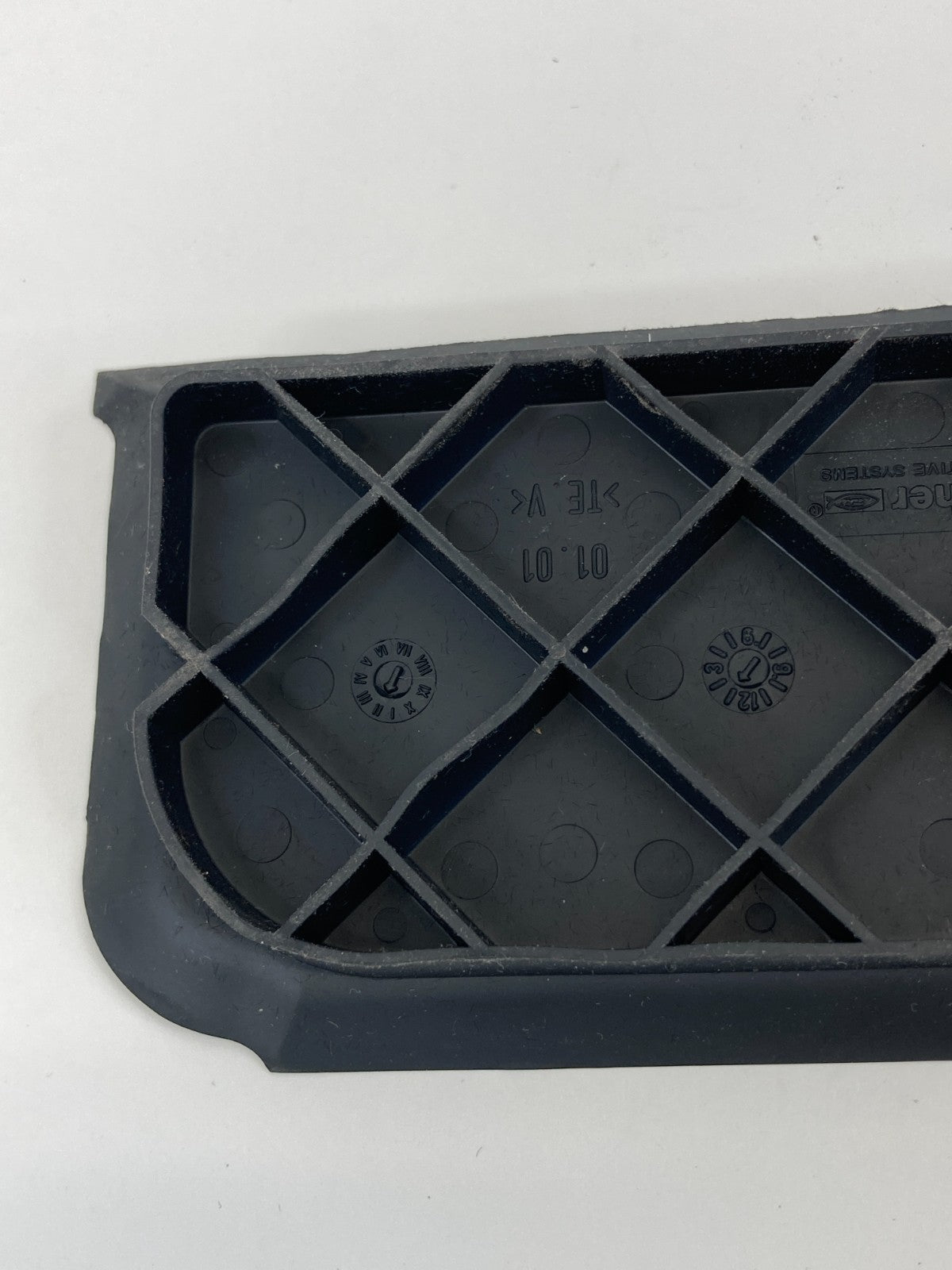 2006 Mercedes Benz CLS500 Center Front Console Linner Rubber Mat A-219-680-01-68