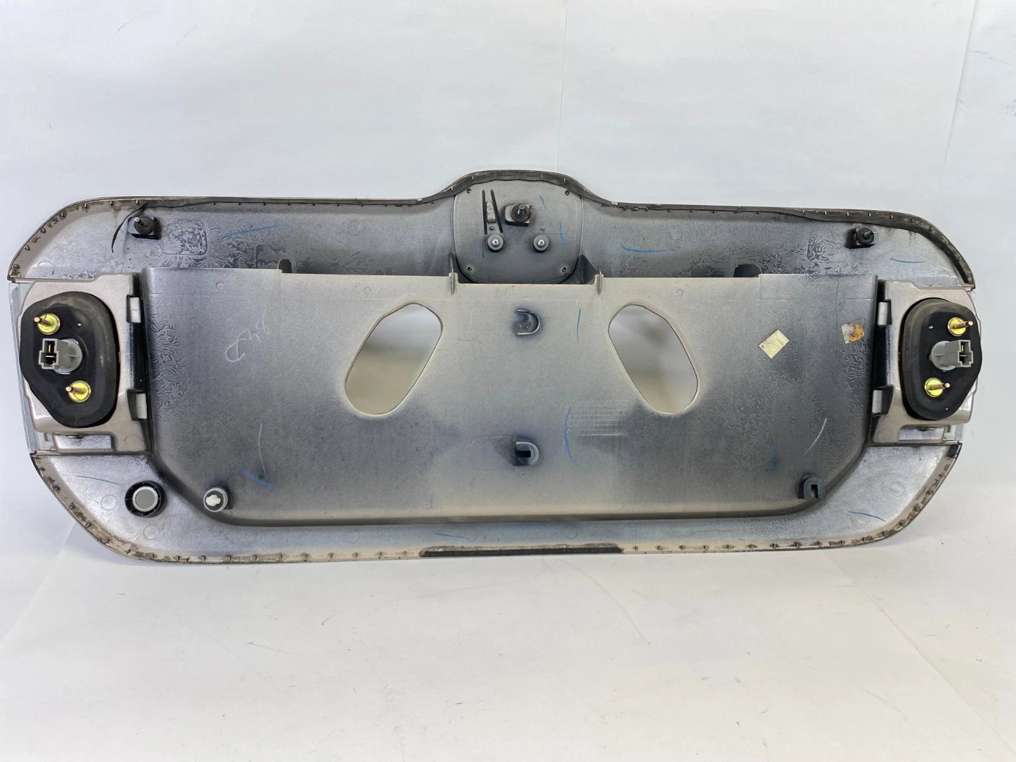 2003-2005 HONDA PILOT REAR TRUNK LICENSE PLATE PANEL MOLDING 74890-S9VA-A000 OEM