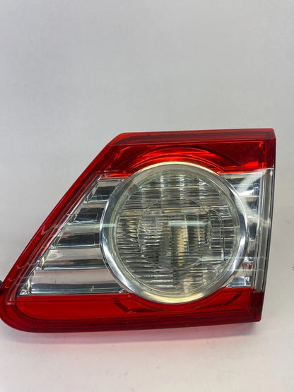 2011-2013 TOYOTA COROLLA REAR RIGHT SIDE INNER LID TAIL LIGHT TAILLIGHT LAMP OEM