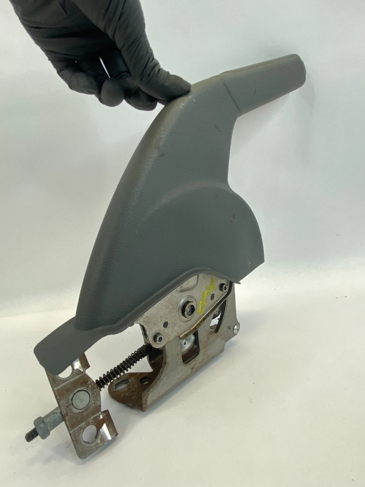 2001 02 03 04 2005 HONDA CIVIC EMERGENCY PARKING BRAKE HANDLE LEVER ASSEMBLY OEM