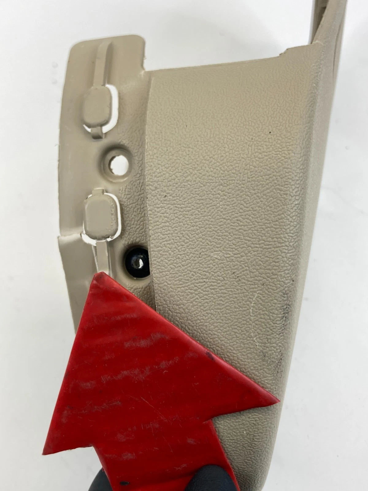 2005-2008 AUDI A4 QUATTRO FRONT LEFT SEAT LOWER SEAR BELT TRIM COVER PANEL OEM