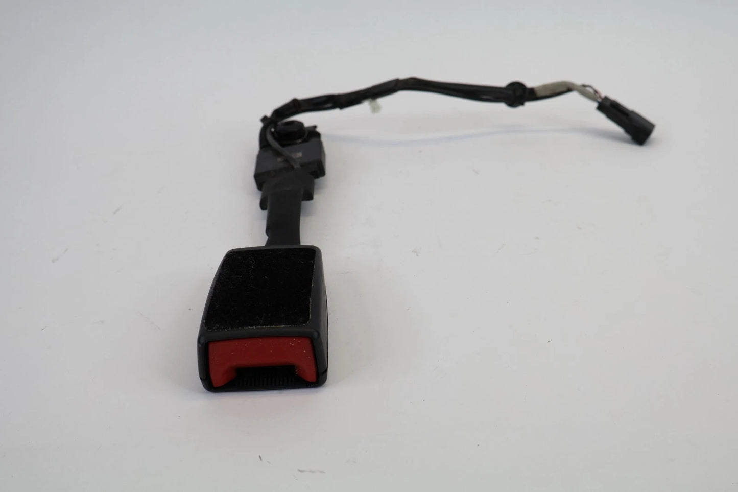 2013-2015 FORD ESCAPE FRONT RIGHT SIDE SEAT BELT BUCKLE CJ54-61208-A OEM FACTORY