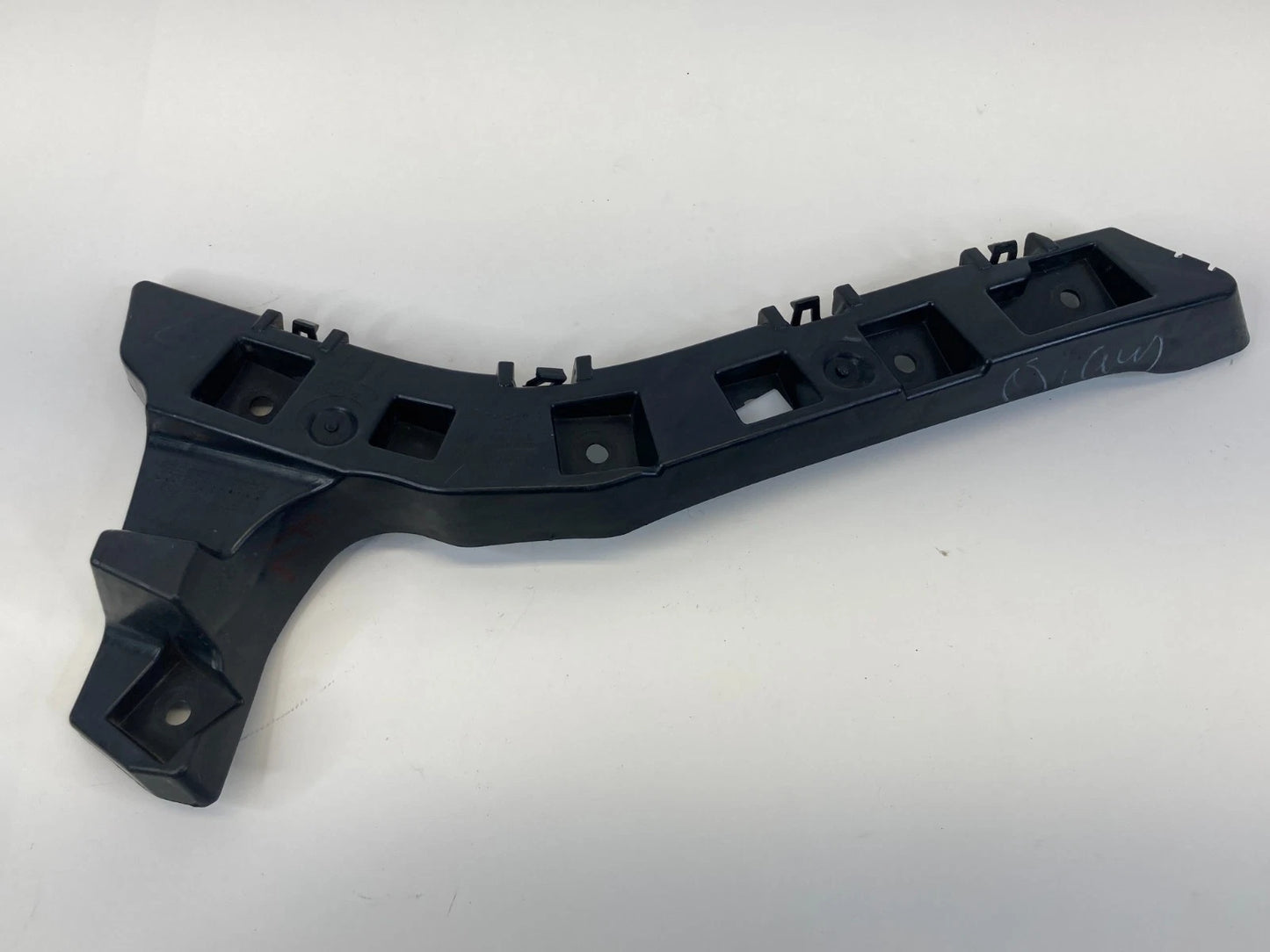 13-19 FORD FUSION FRONT LEFT DRIVER SIDE BUMPER BRACKET MOUNT DS73-17A882-A OEM