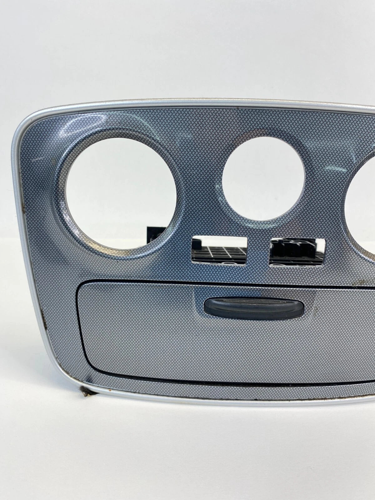 06 07 HYUNDAI SONATA CENTER DASH CLIMATE CONTROL BEZEL W/ STORAGE 84742-3K000