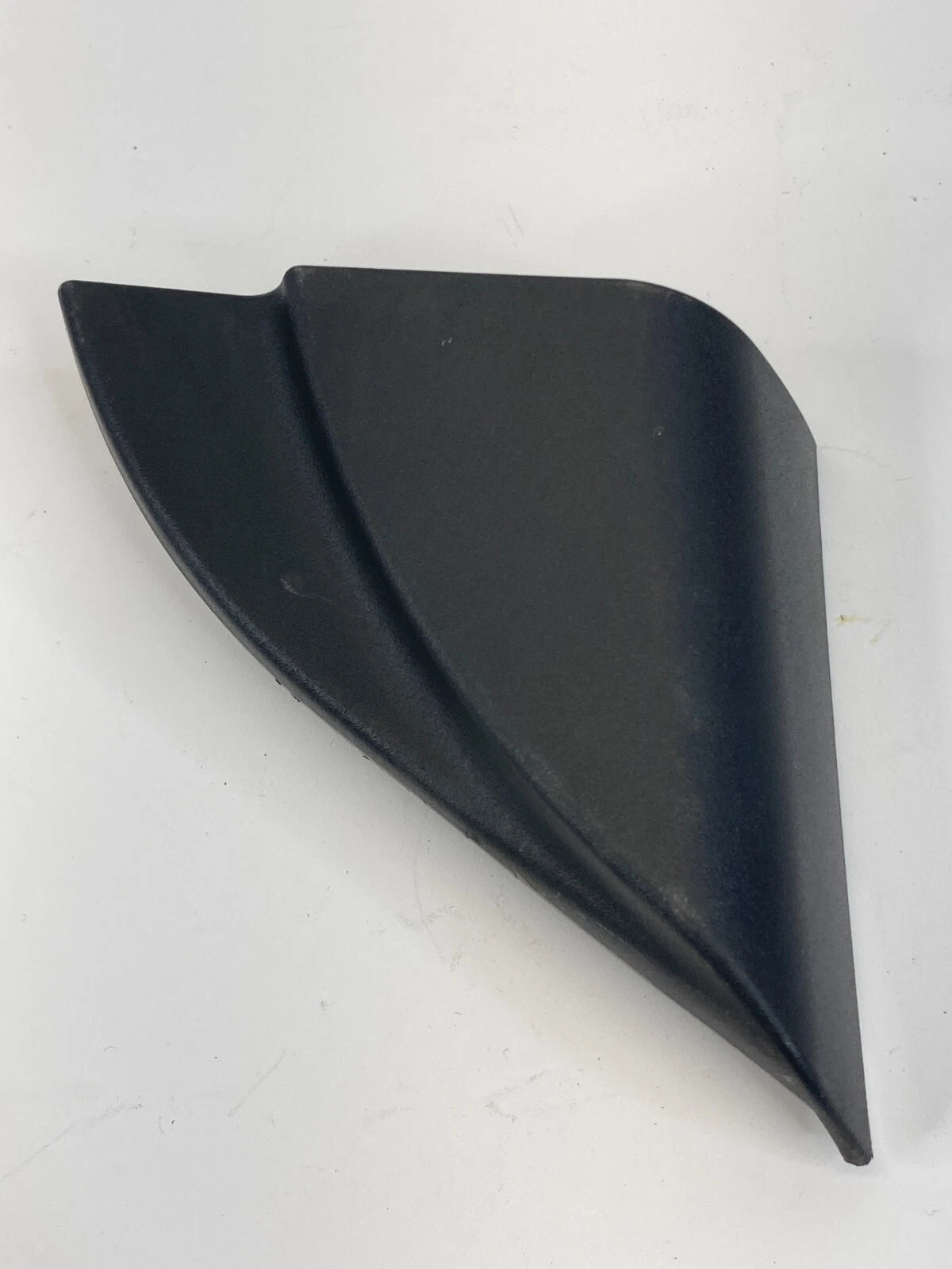 05 06 07 08 09 10 SCION TC FRONT LEFT DOOR INTERIOR CORNER COVER 67492-21070 OEM