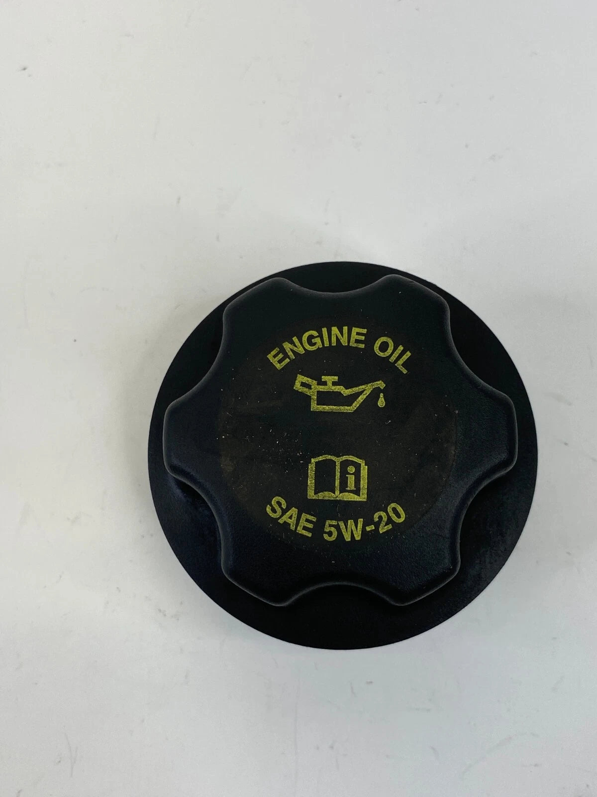 2007 2008 DODGE NITRO DURANGO 3.7L A/T ENGINE OIL FILLER TANK COVER TOP CAP OEM