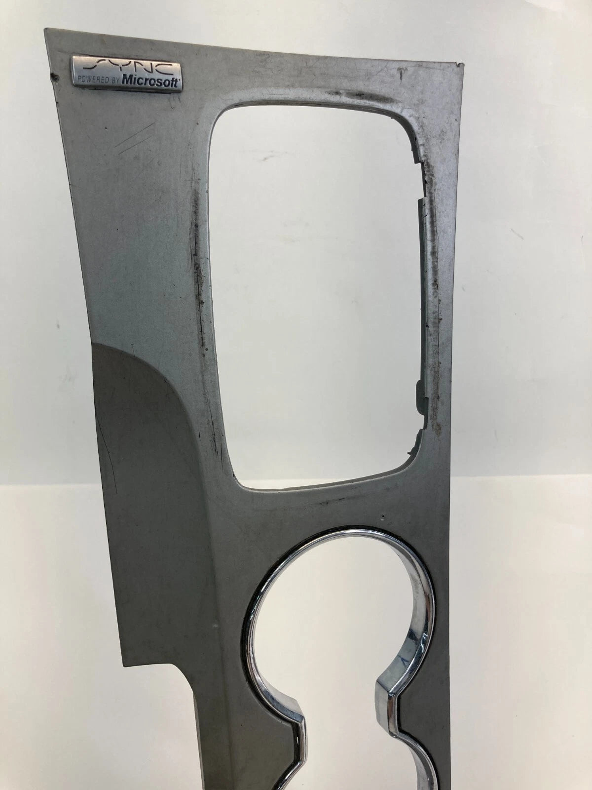 10-12 FORD FUSION CENTER CONSOLE SHIFTER CUP HOLDER BEZEL TRIM 9N73-54045A76AW