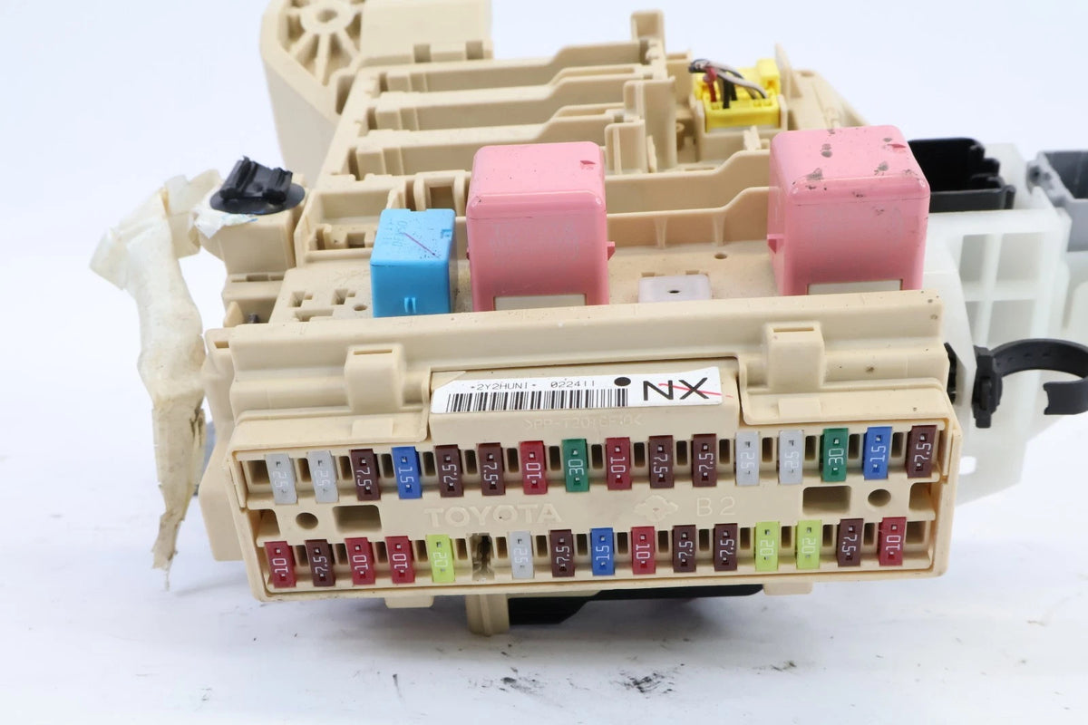 2007-2011 TOYOTA CAMRY FRONT LEFT UNDER DASH CABIN FUSE BOX RELAY JUNCTION BLOCK