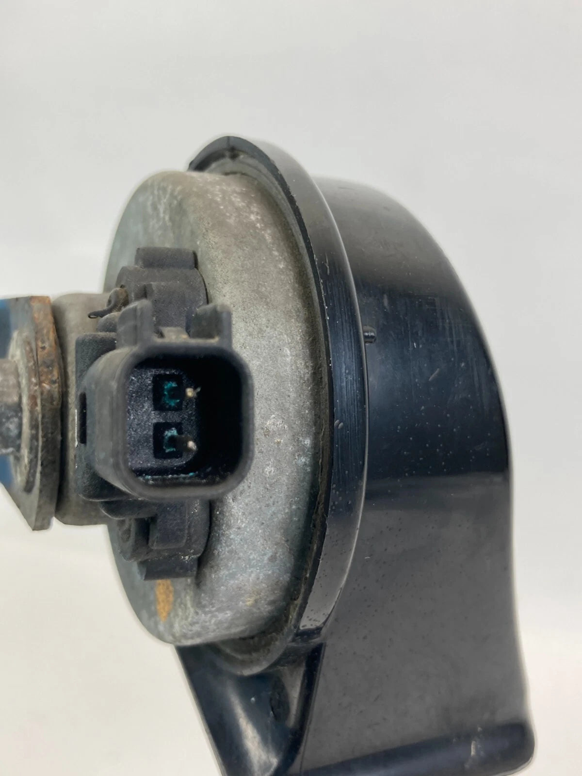 1999-2004 CHRYSLER TOWN & COUNTRY HIGHT HORN NOTE TONE SIGNAL ALARM SIREN OEM