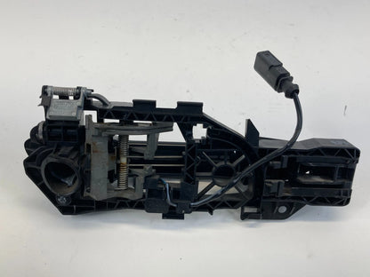2009-2017 VOLKSWAGEN CC REAR LEFT SIDE EXTERIOR DOOR HANDLE 3C8-839-885 OEM
