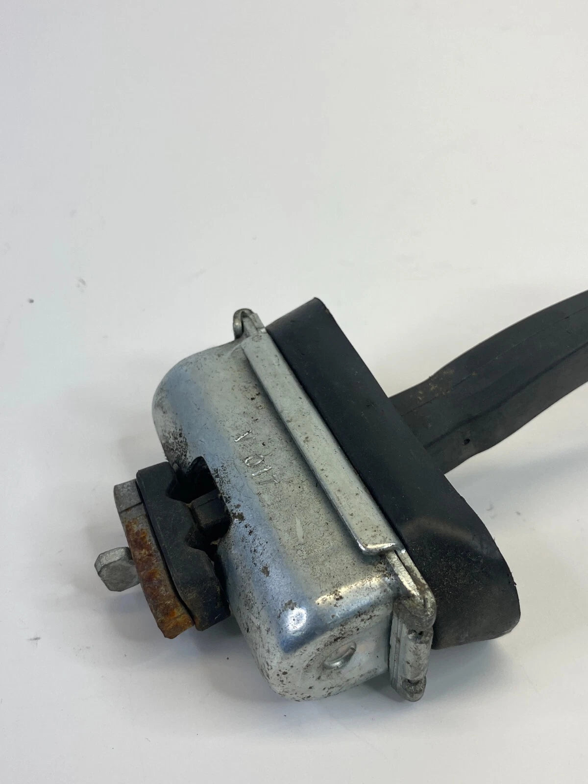 2013-2016 DODGE DART REAR RIGHT SIDE DOOR CHECK HINGE STOP STOPPER DETENT OEM