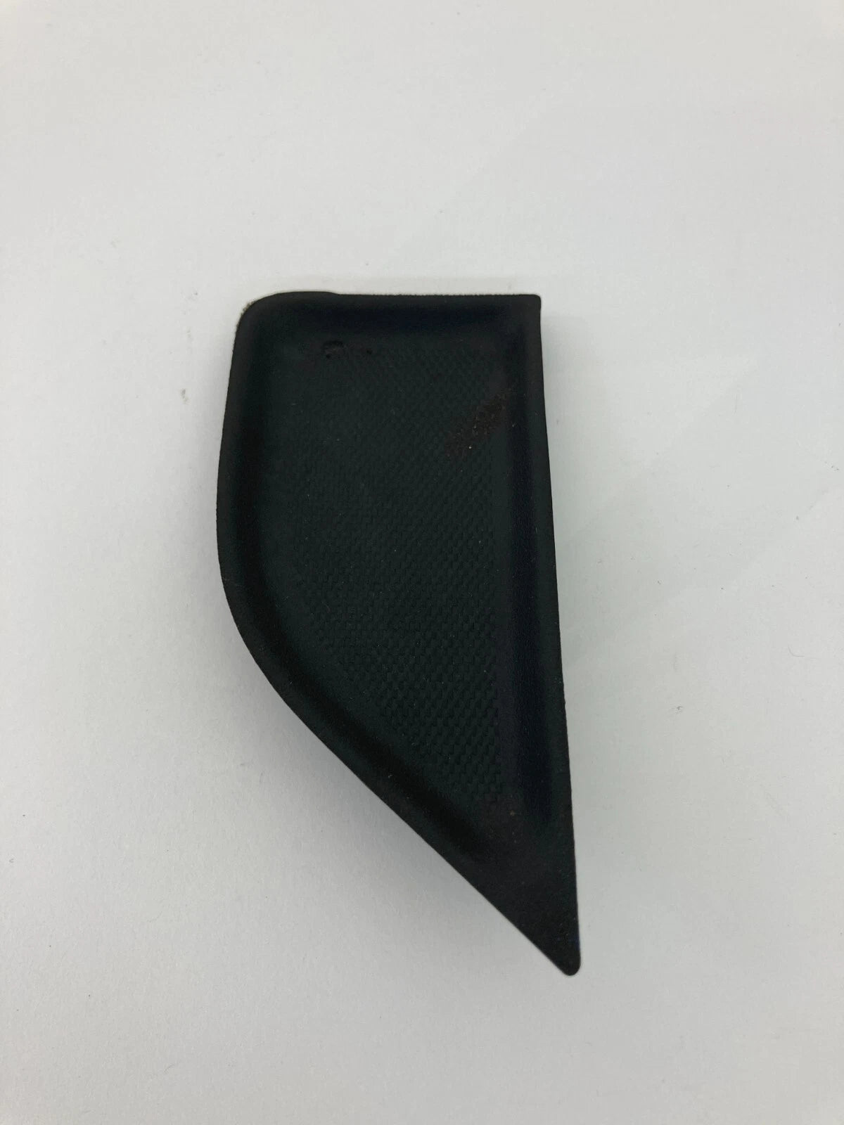 2014-2020 CHEVROLET IMPALA REAR RIGHT DOOR CUBBY PULL CUP LINER TRAY MAT 2302131