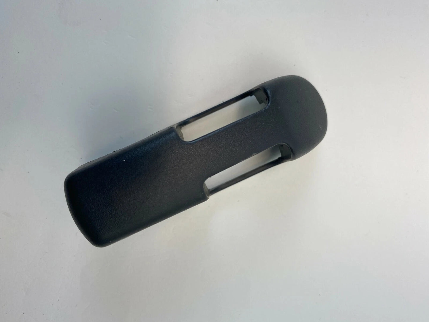 08-12 FORD ESCAPE SEAT BELT UPPER SLIDE HANDLE BUTTON BOLT TRIM COVER 6057049B