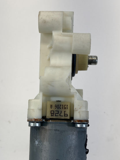 2004-2007 BMW 525i 530i Sedan Front Right Side Power Door Window Motor OEM