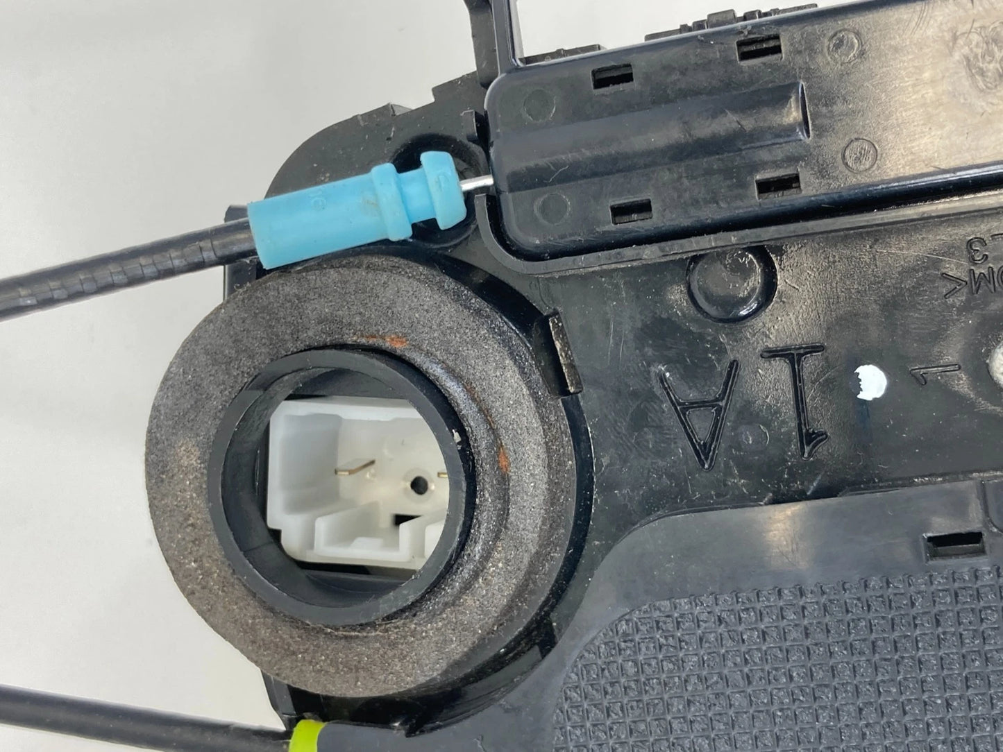2004-2009 TOYOTA PRIUS REAR LEFT SIDE BACK DOOR LOCK LATCH ACTUATOR OEM