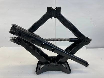 2007-17 JEEP COMPASS PATRIOT SPARE TIRE JACK LIFT TOOL KIT LUG WRENCH 05105920AA