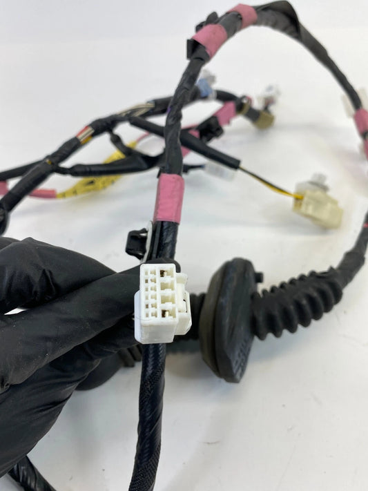 2010-2015 TOYOTA PRIUS REAR LEFT BACK DOOR WIRE WIRING HARNESS 82154-47140 OEM