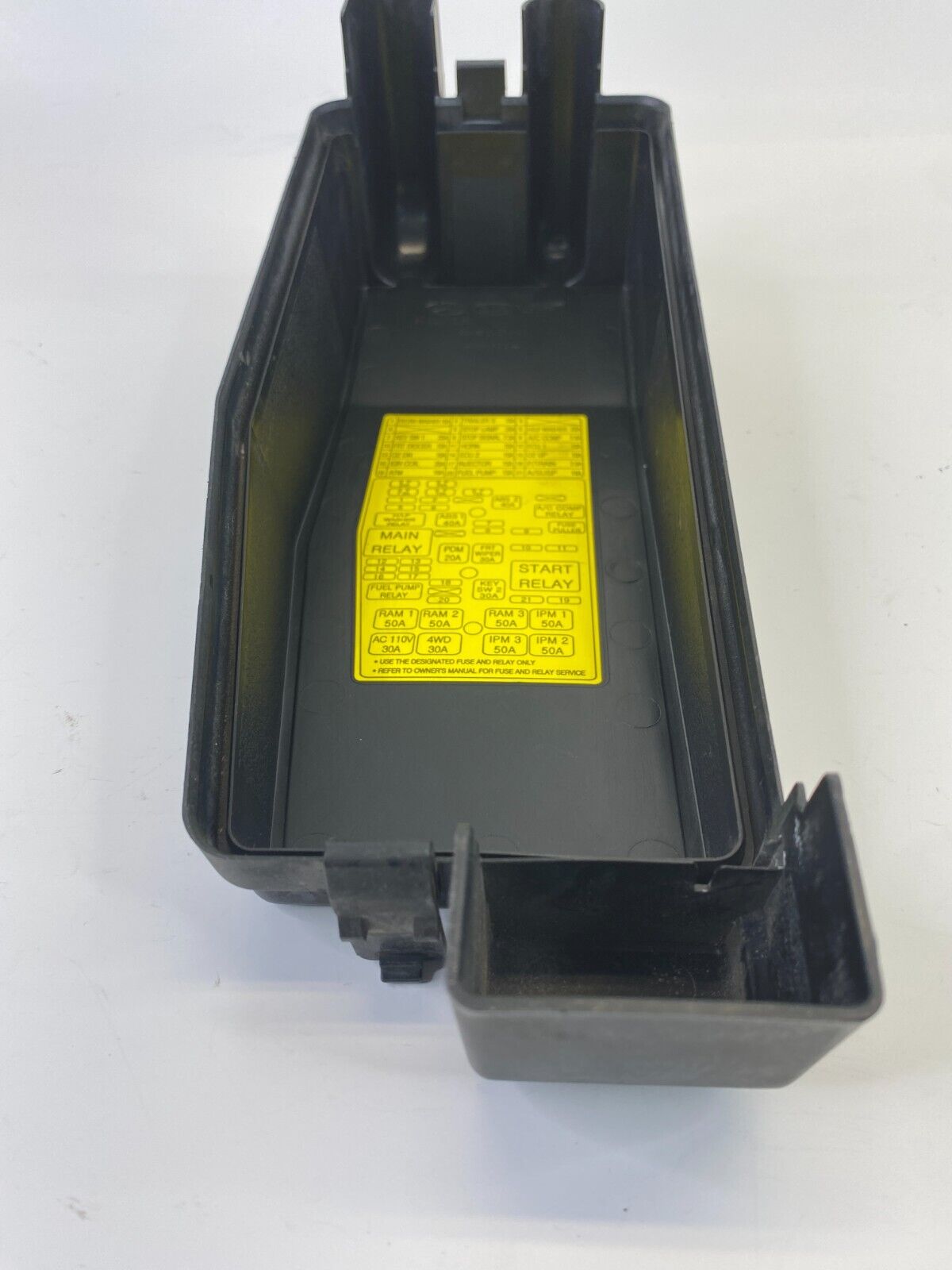 2009 2010 2011 Kia Borrego 3.8L Fuse Relay Box Block Compartment Cover Lid