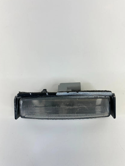 2002-2011 TOYOTA CAMRY REAR TRUNK LID LICENSE PLATE LIGHT LAMP OEM E13-0553