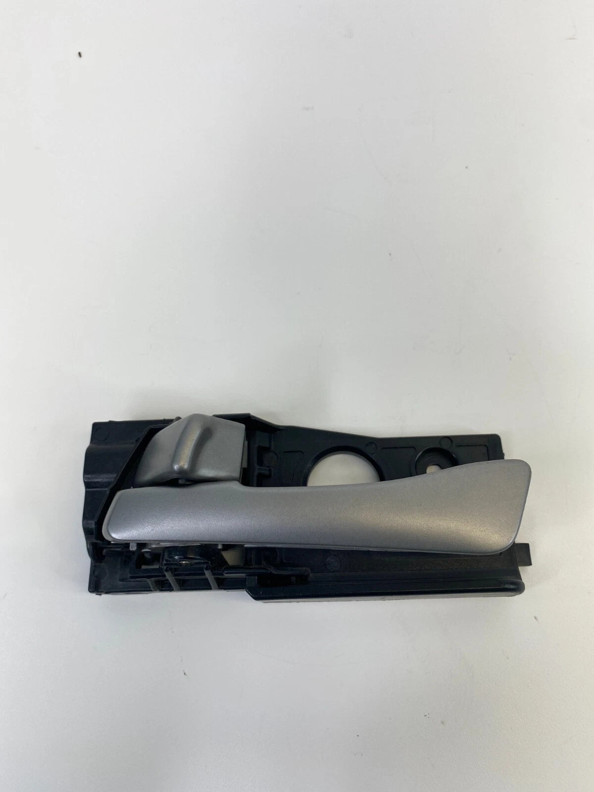 2015-2017 HYUNDAI ACCENT REAR LEFT SIDE INSIDE DOOR HANDLE 83613-RB000 OEM