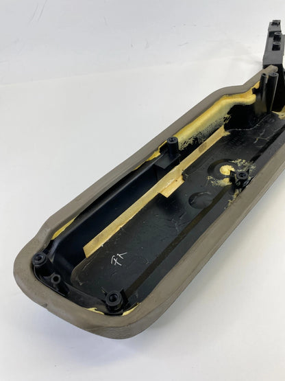 06-10 FORD EXPLORER FRONT RIGHT SIDE INNER DOOR ARMREST ARM REST PAD 6L247823942