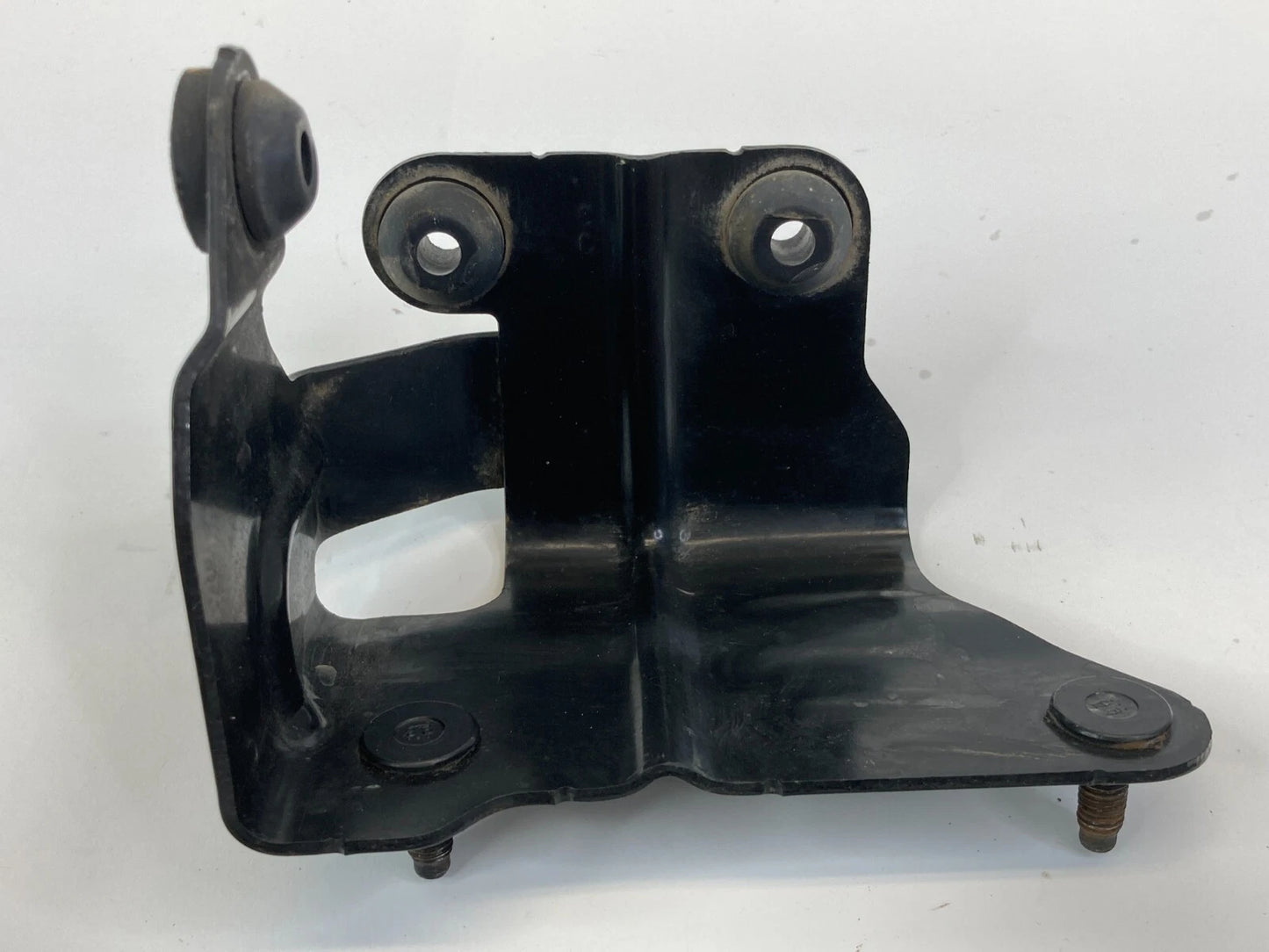 16-19 FORD EXPLORER & INTERCEPTOR UTILITY ABS LOCK BRAKE PUMP BRACKET FB532C304A