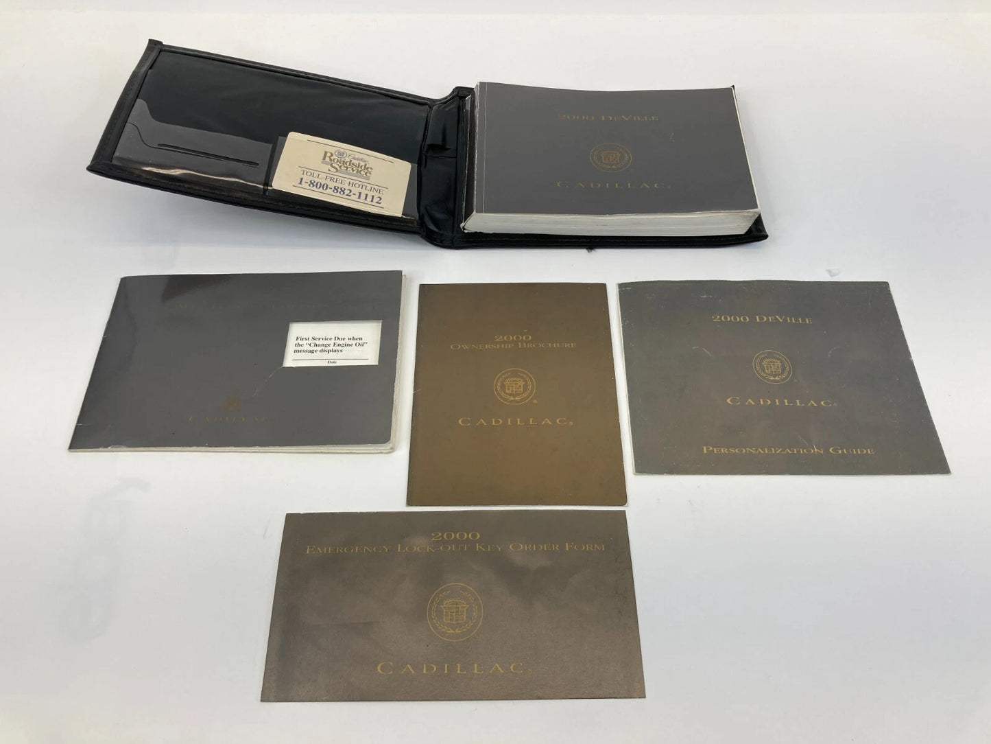 2000 00 CADILLAC DEVILLE OWNERS MANUAL GUIDE INFOMATION BOOK W/ CASE OEM