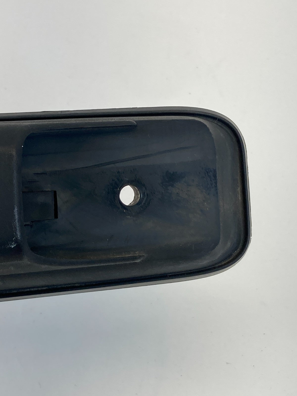 2007-2014 GMC Yukon Front Left Side Roof Rack Rail End Support Assy OEM