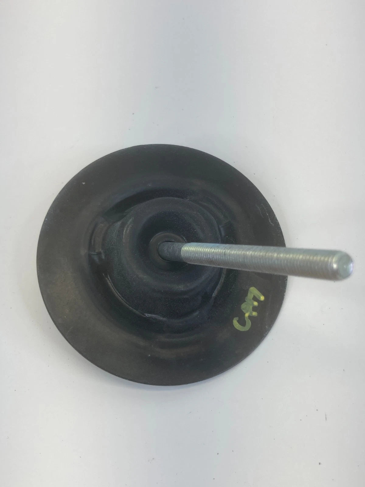 2005-2010 HONDA ODYSSEY SPARE TIRE BOLT HOLD DOWN HOLDER SCREW RETAINER