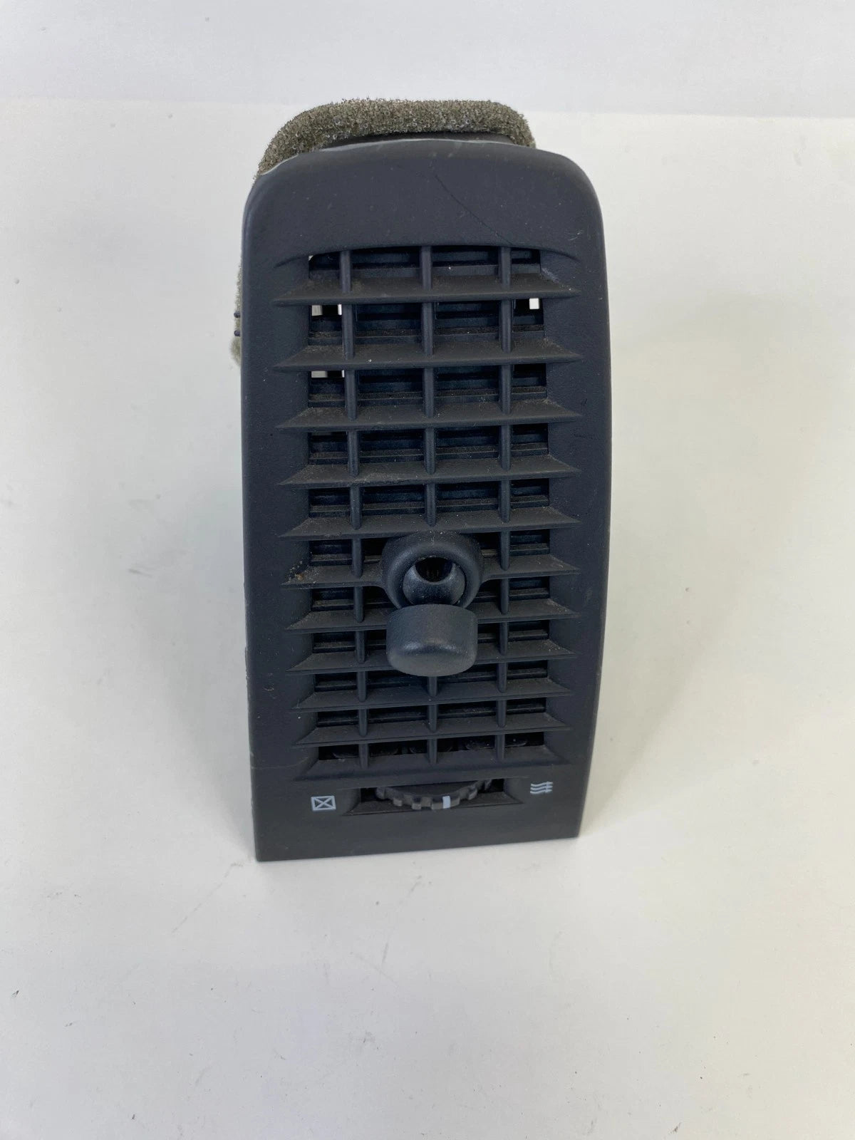 03-07 CADILLAC CTS CENTER DASH RIGHT PASSENGER AC AIR VENT GRILL M1516C1440 OEM