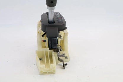 06-11 HYUNDAI ACCENT 1.6L AUTOMATIC TRANSMISSION FLOOR GEAR SHIFTER LEVER OEM