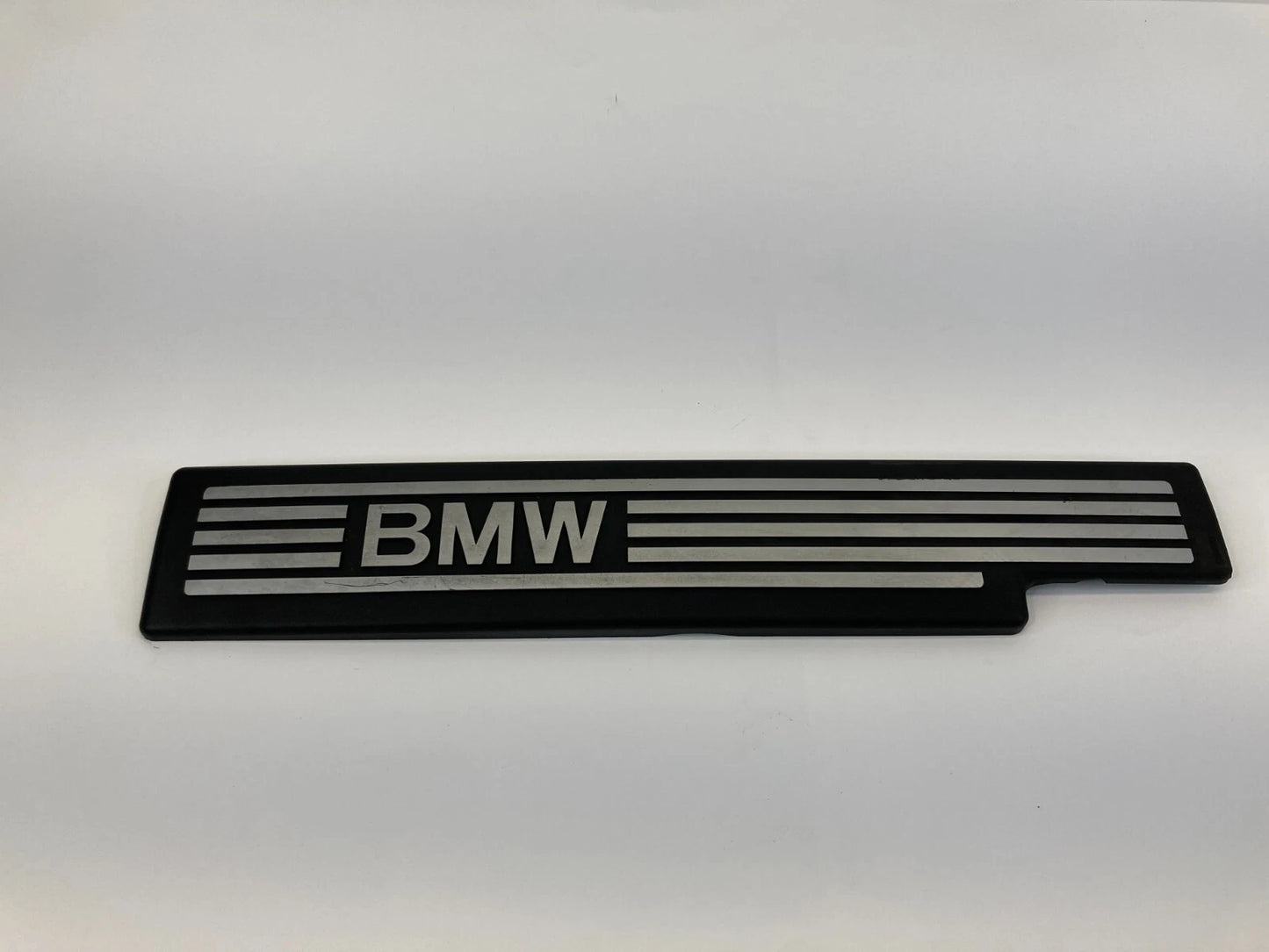 2006 06 BMW 330XI 3.0L L6 ENGINE COVER INTAKE MANIFOLD TRIM ASSY OEM