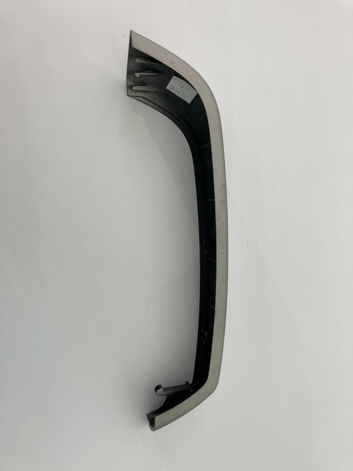 2004 2005 LAND ROVER FREELANDER REAR RIGHT INTERIOR DOOR PULL HANDLE TRIM COVER