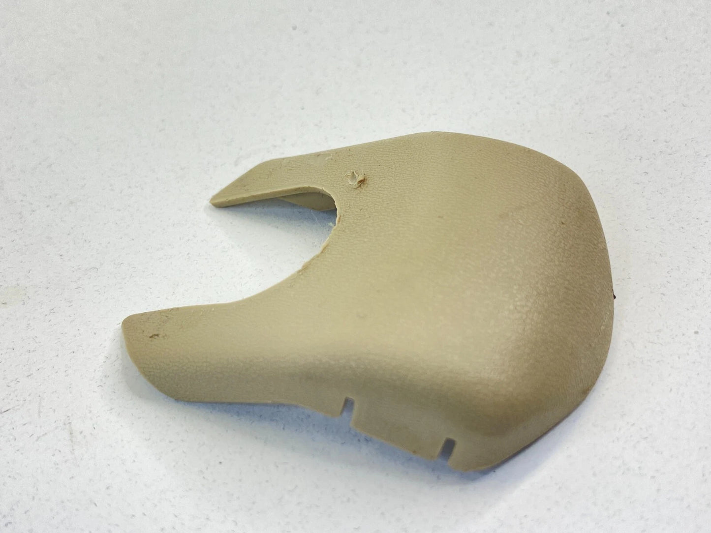 1995 1996 1997 1998 1999 2000 LEXUS LS400 SEAT TRACK END COVER TRIM 72137-50020