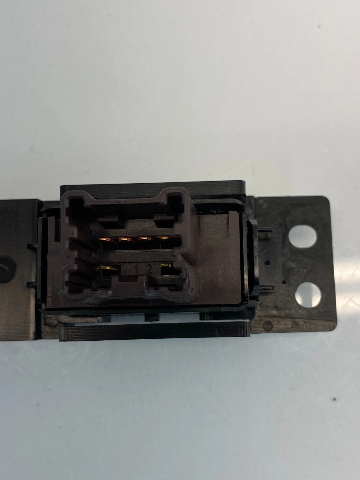 2005 2006 INFINITI G35 FRONT DRIVER LEFT SEAT MEMORY CONTROL SWITCH OEM