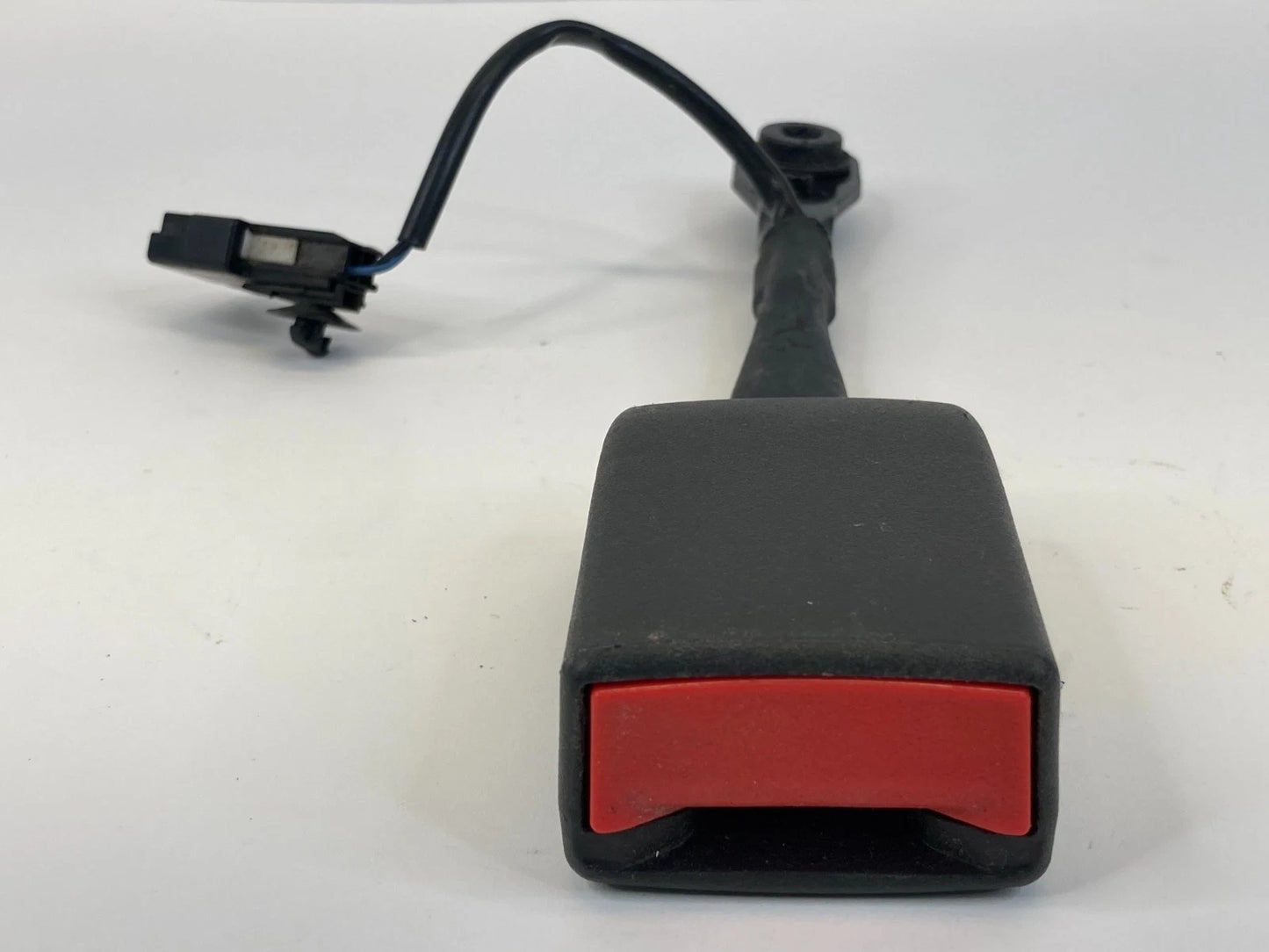 2010-2013 Buick LaCrosse Front Left Driver Seat Belt Buckle 20912129 OEM