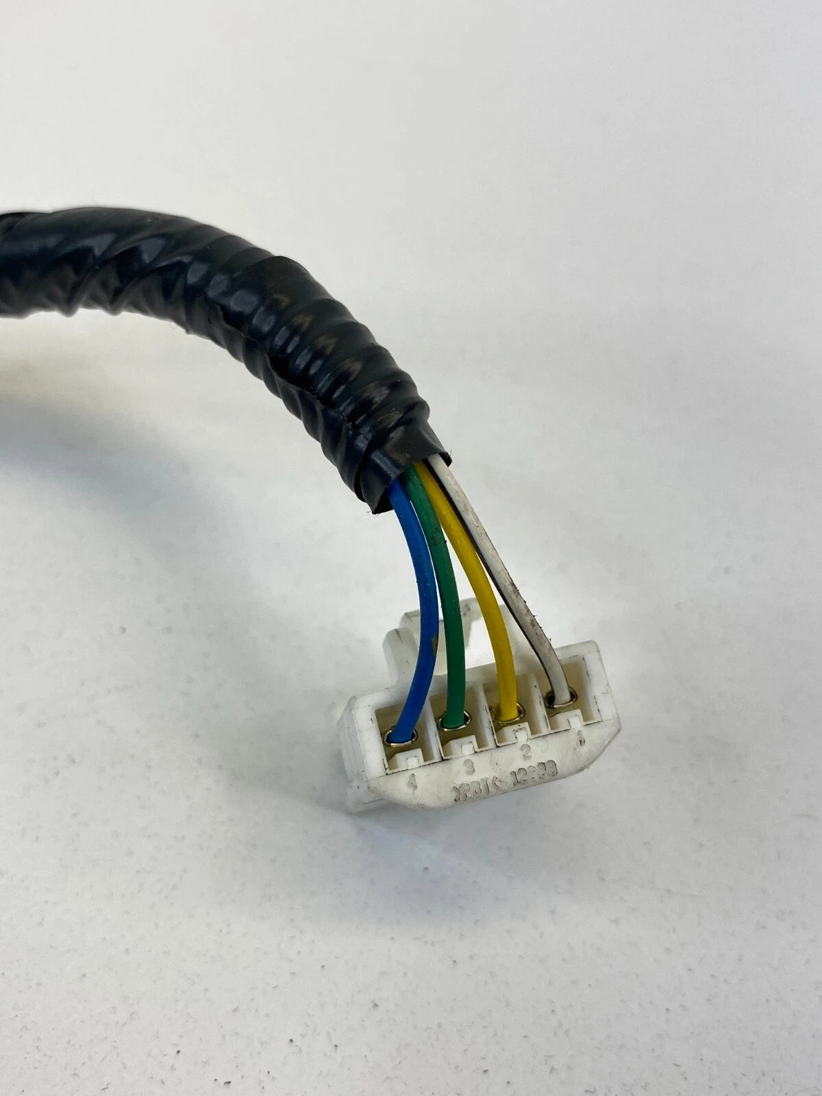 2008-2015 SCION XB REAR LEFT DRIVER TAIL LIGHT CONNECTOR HARNESS CABLE WIRE OEM