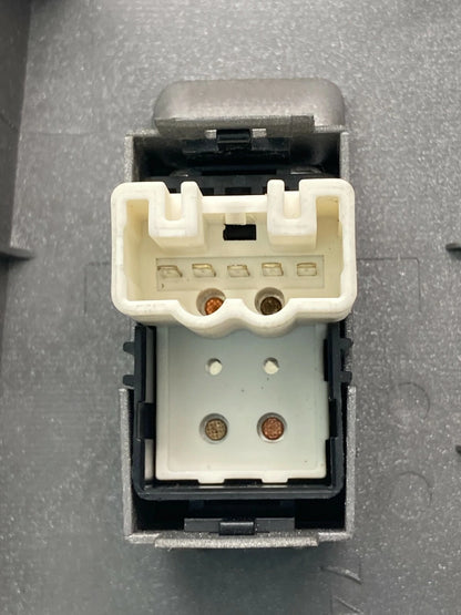 2004-2009 TOYOTA PRIUS REAR LEFT DOOR WINDOW CONTROL SWITCH COVER 74272-47050